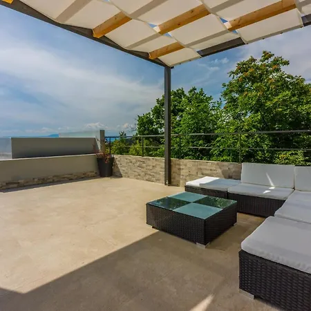 Linda Kucica 1 Σπίτι διακοπών *